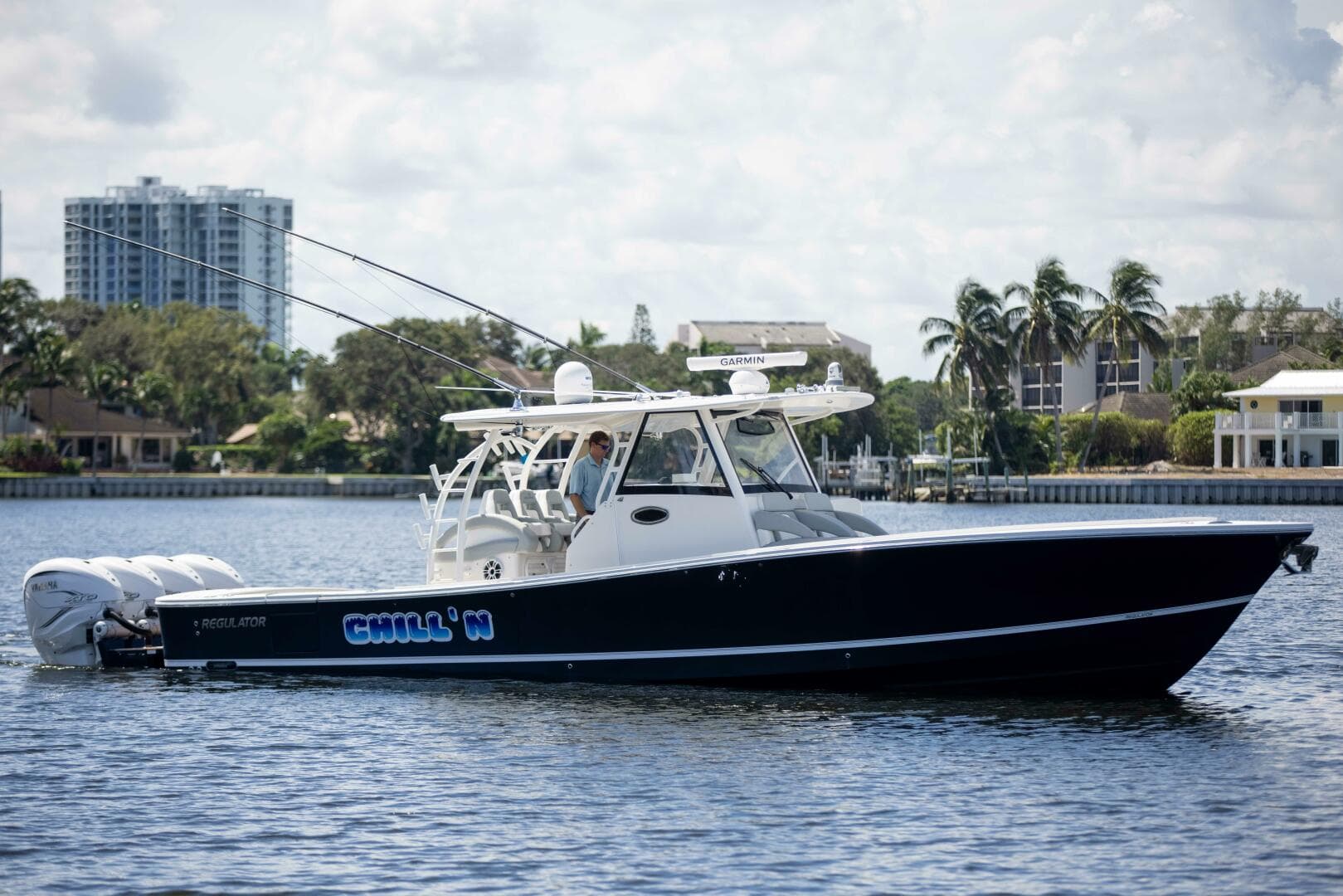 2021 Regulator 41 — photo 2