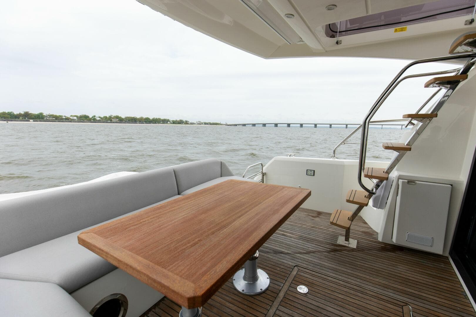 2023 Prestige 460 Flybridge — photo 20