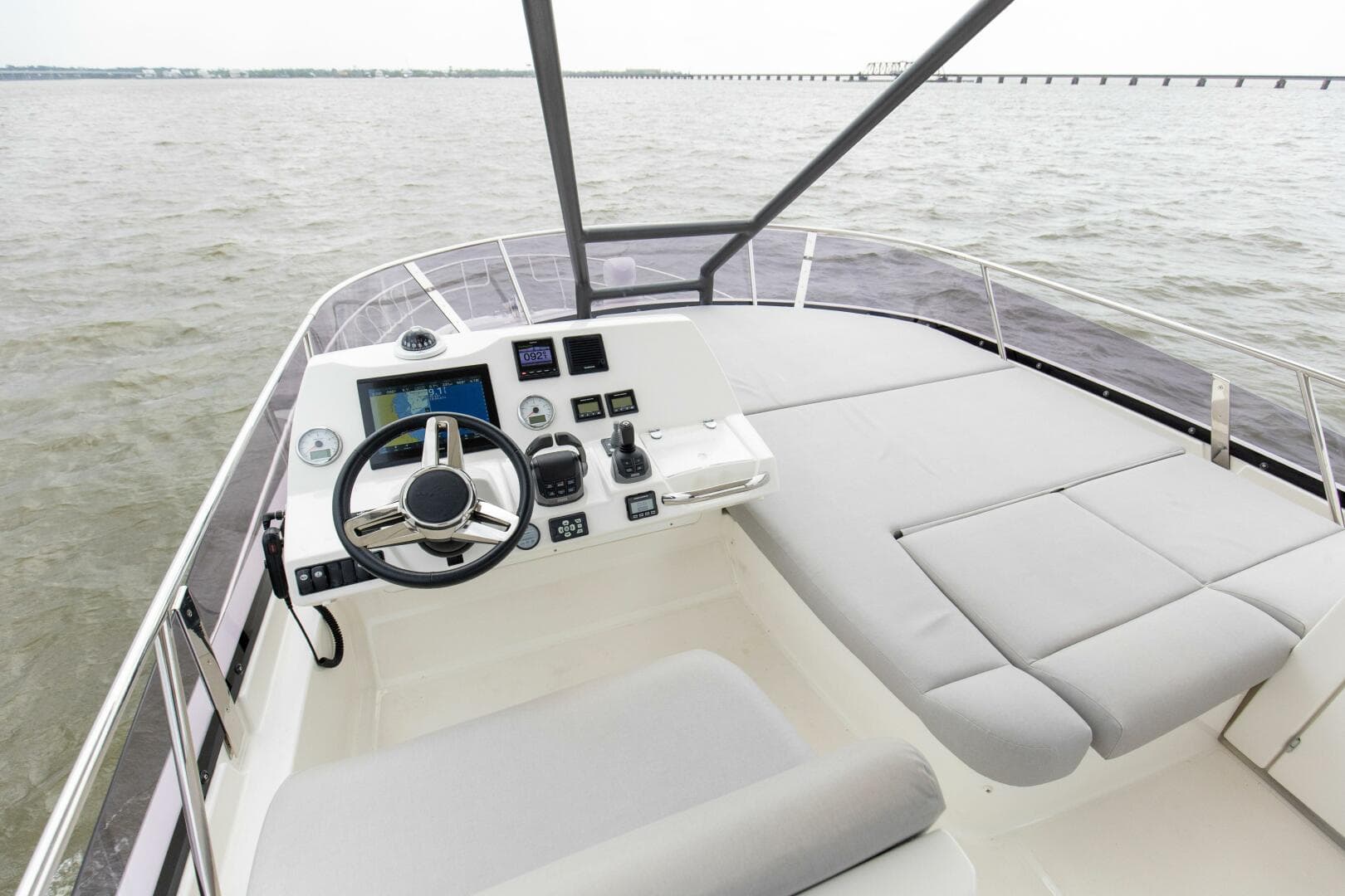 2023 Prestige 460 Flybridge — photo 39