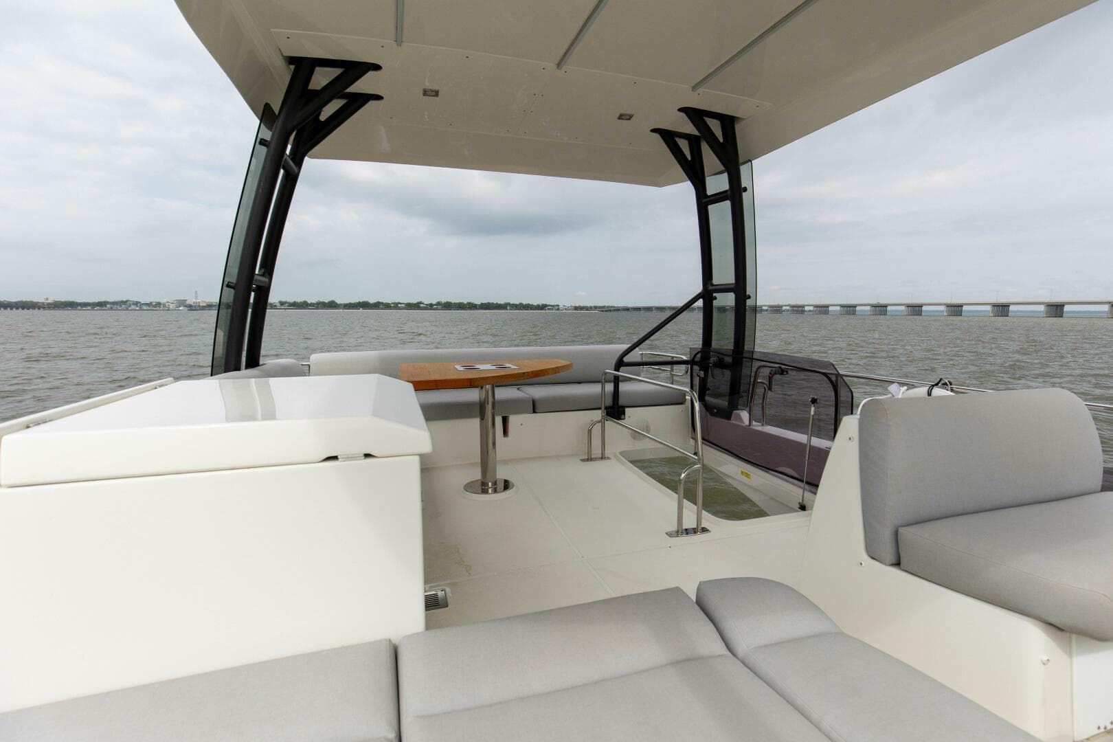 2023 Prestige 460 Flybridge — photo 35