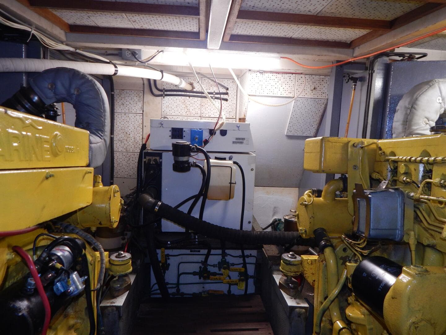 1976 Grand Banks 42 Classic — photo 28