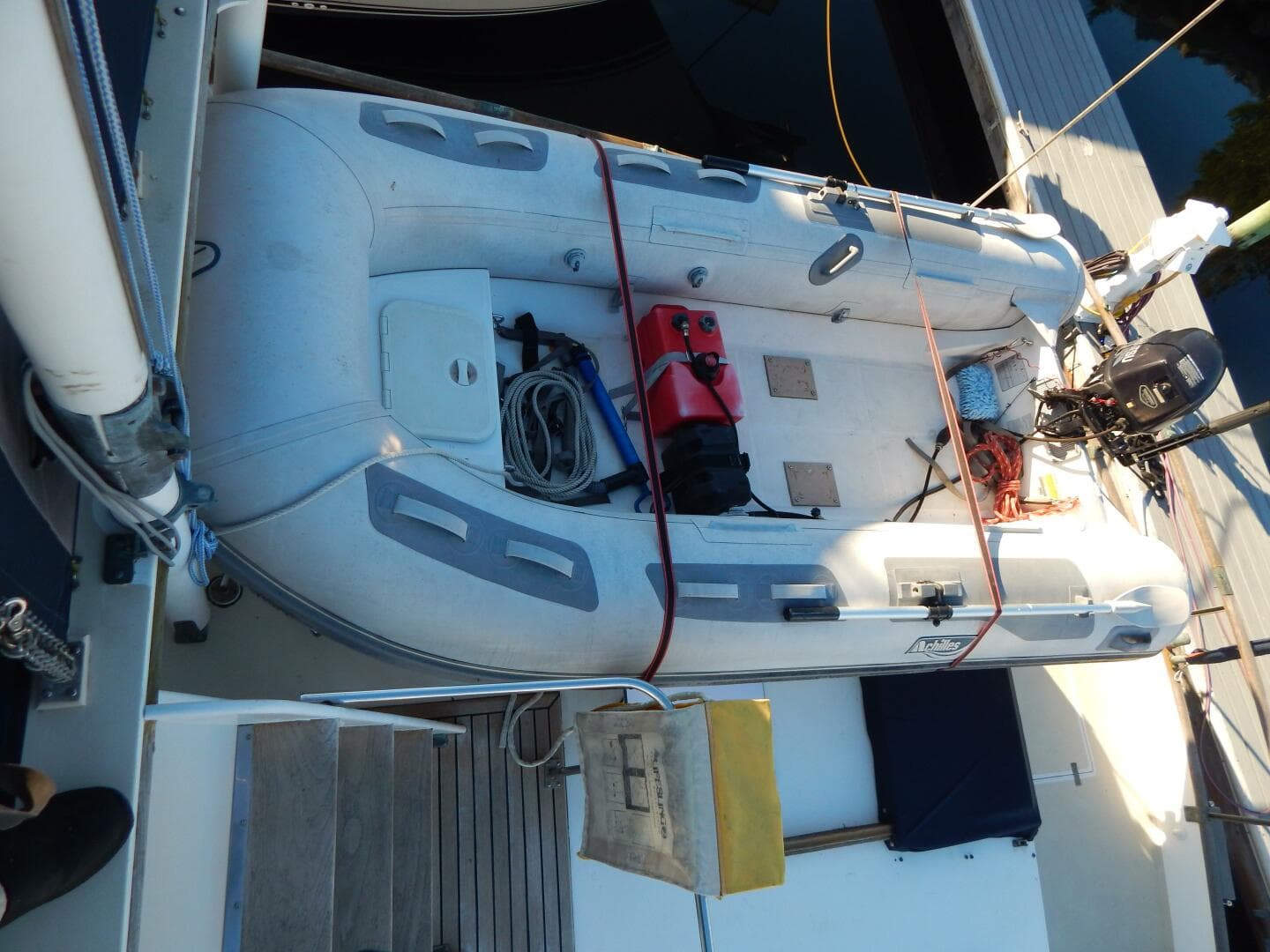 1976 Grand Banks 42 Classic — photo 42