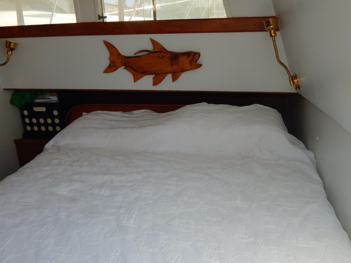 1976 Grand Banks 42 Classic — photo 16