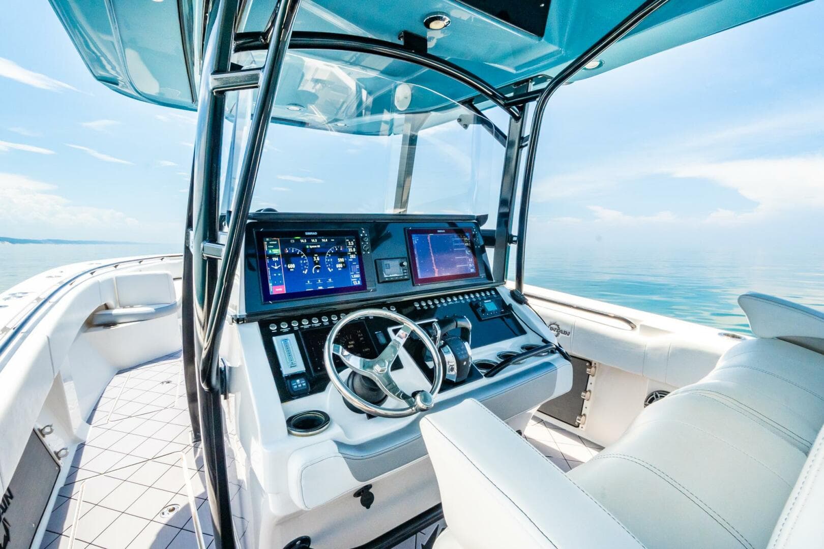 2020 Fountain 38 Center Console — photo 33