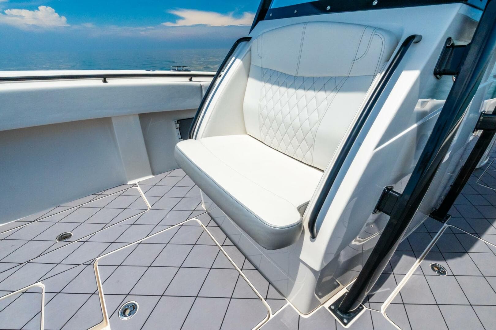 2020 Fountain 38 Center Console — photo 23