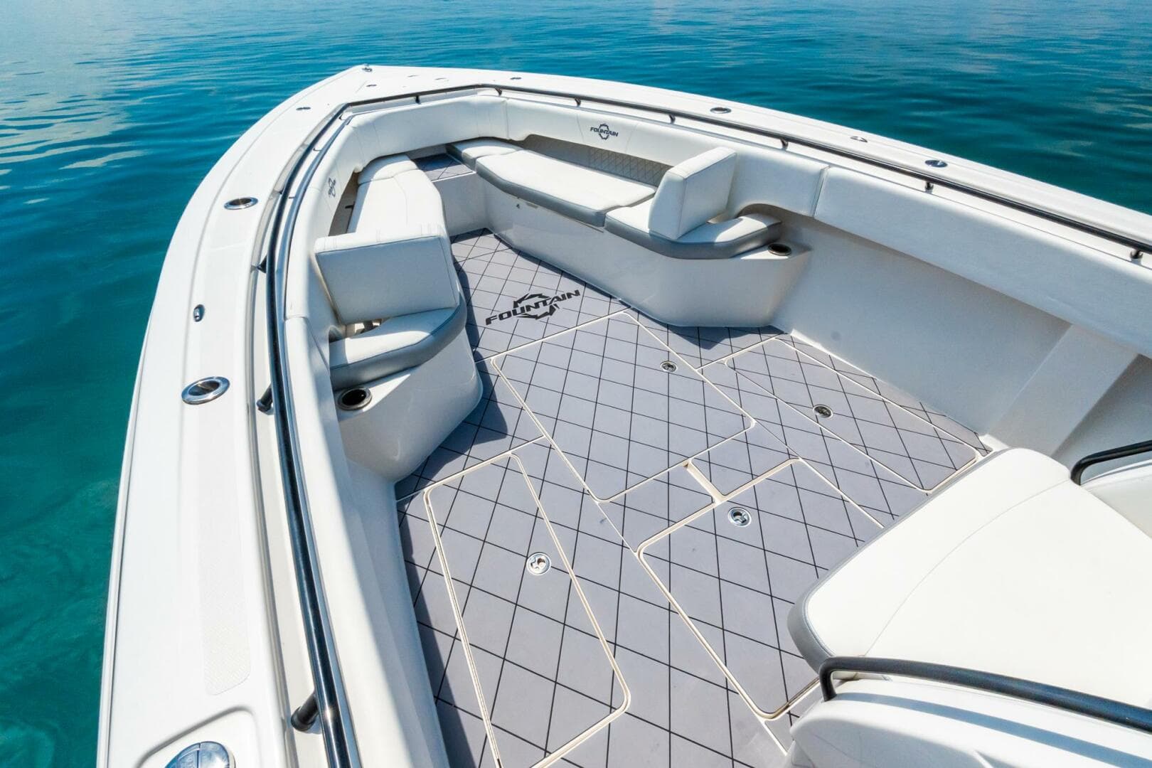 2020 Fountain 38 Center Console — photo 18