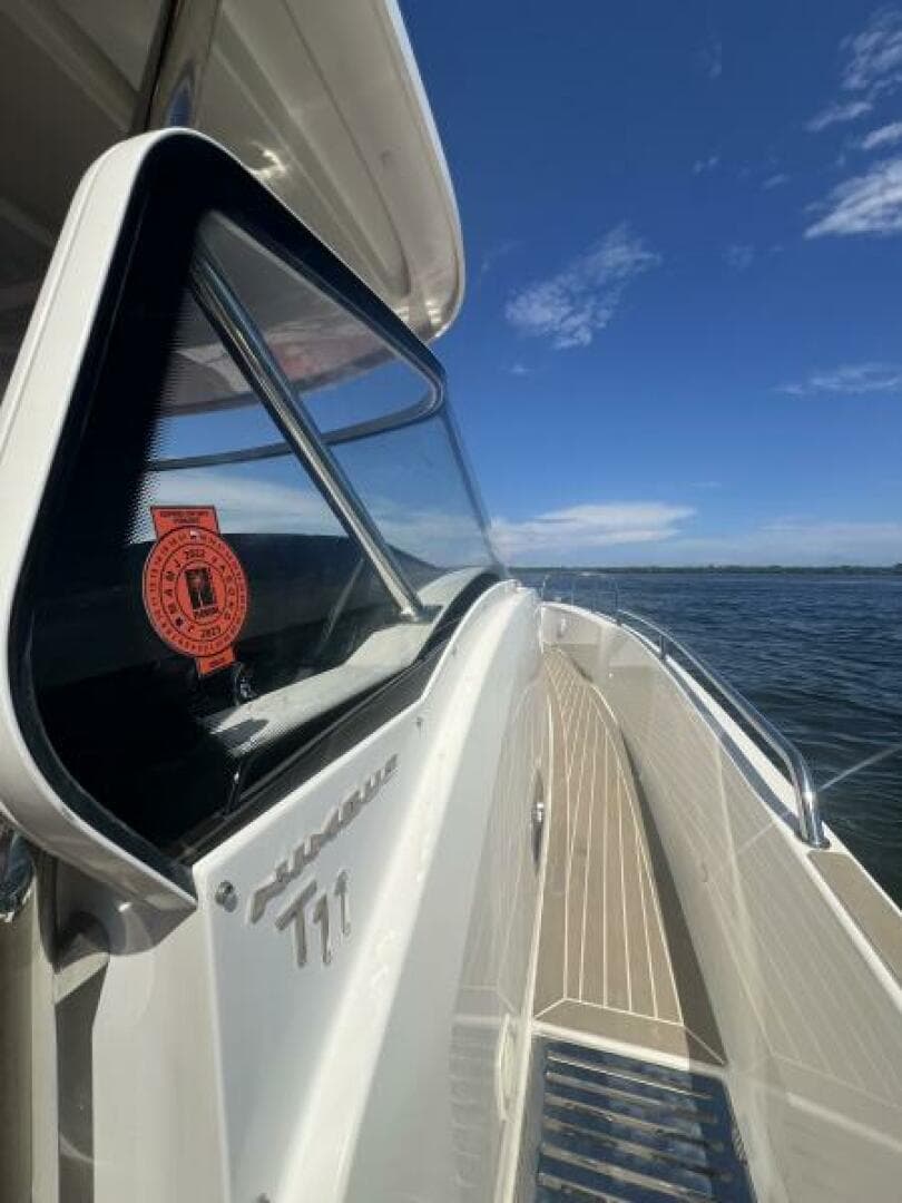 2022 Nimbus T11 — photo 21