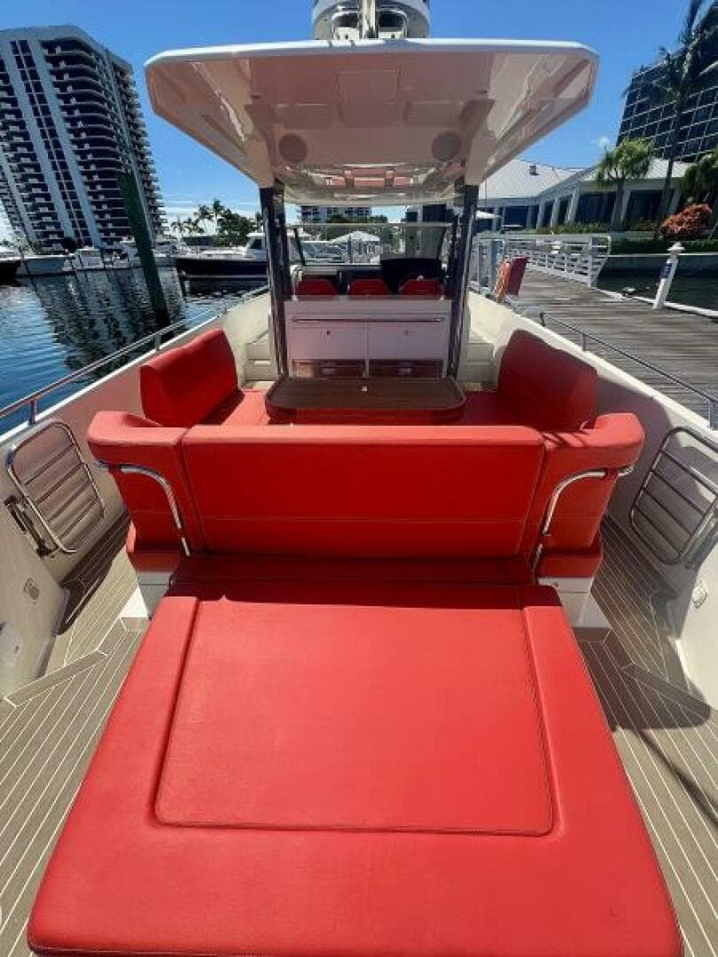 2022 Nimbus T11 — photo 17