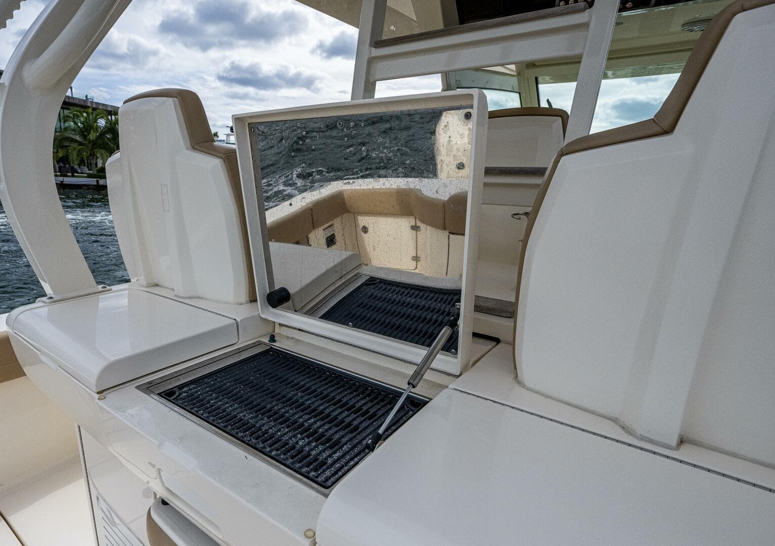 2019 Scout 420 LXF — photo 17