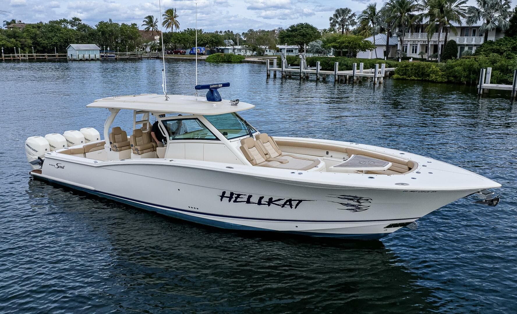 2019 Scout 420 LXF — photo 1