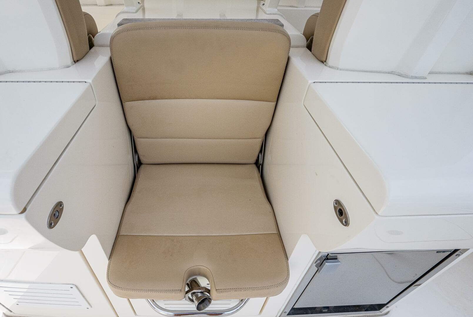 2019 Scout 420 LXF — photo 15