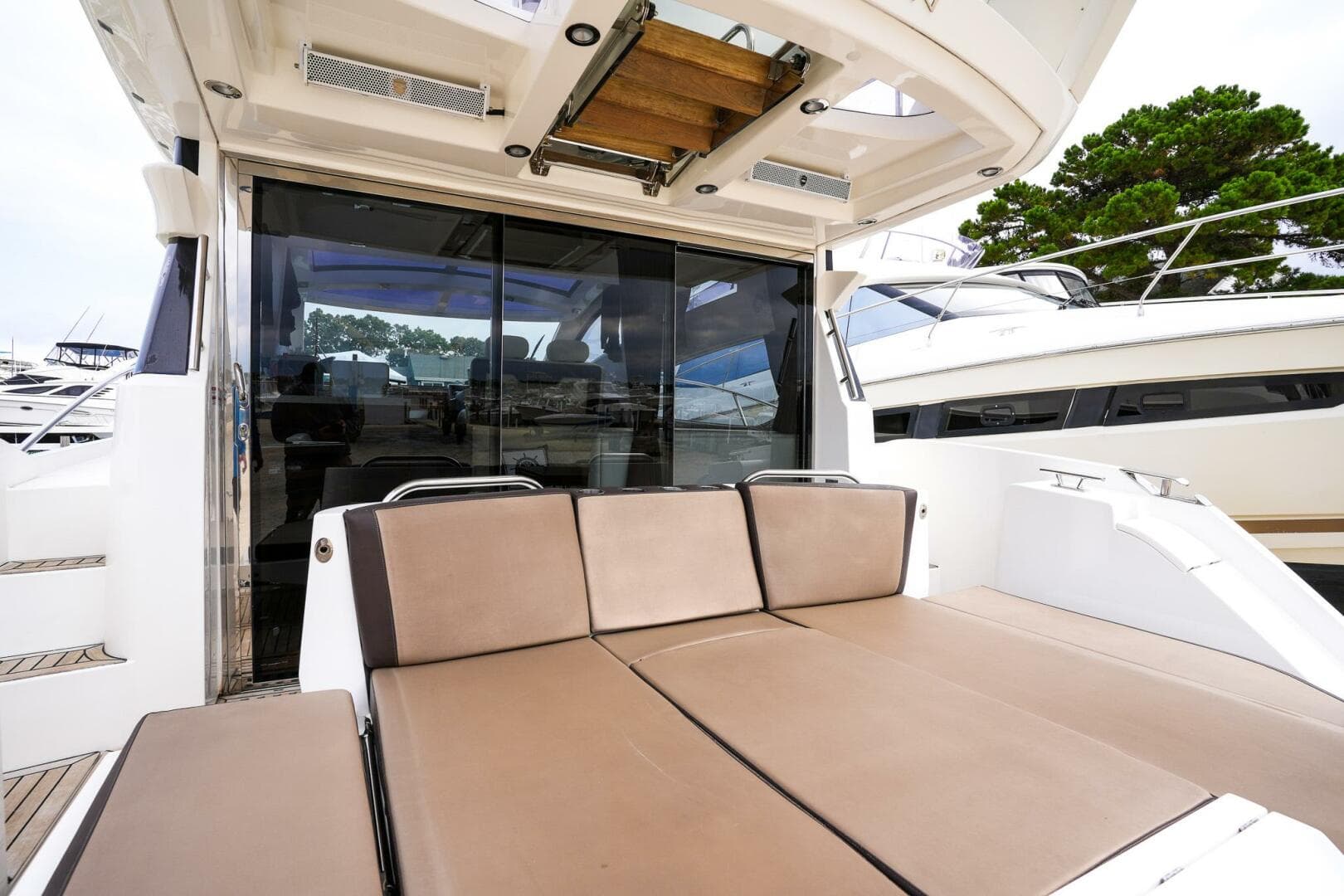 2017 Galeon 43 Sky — photo 13