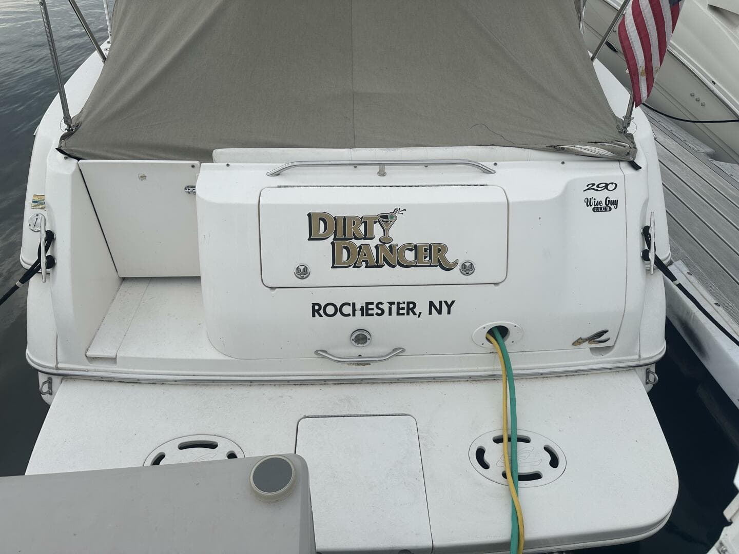 2000 Sea Ray 290 — photo 1