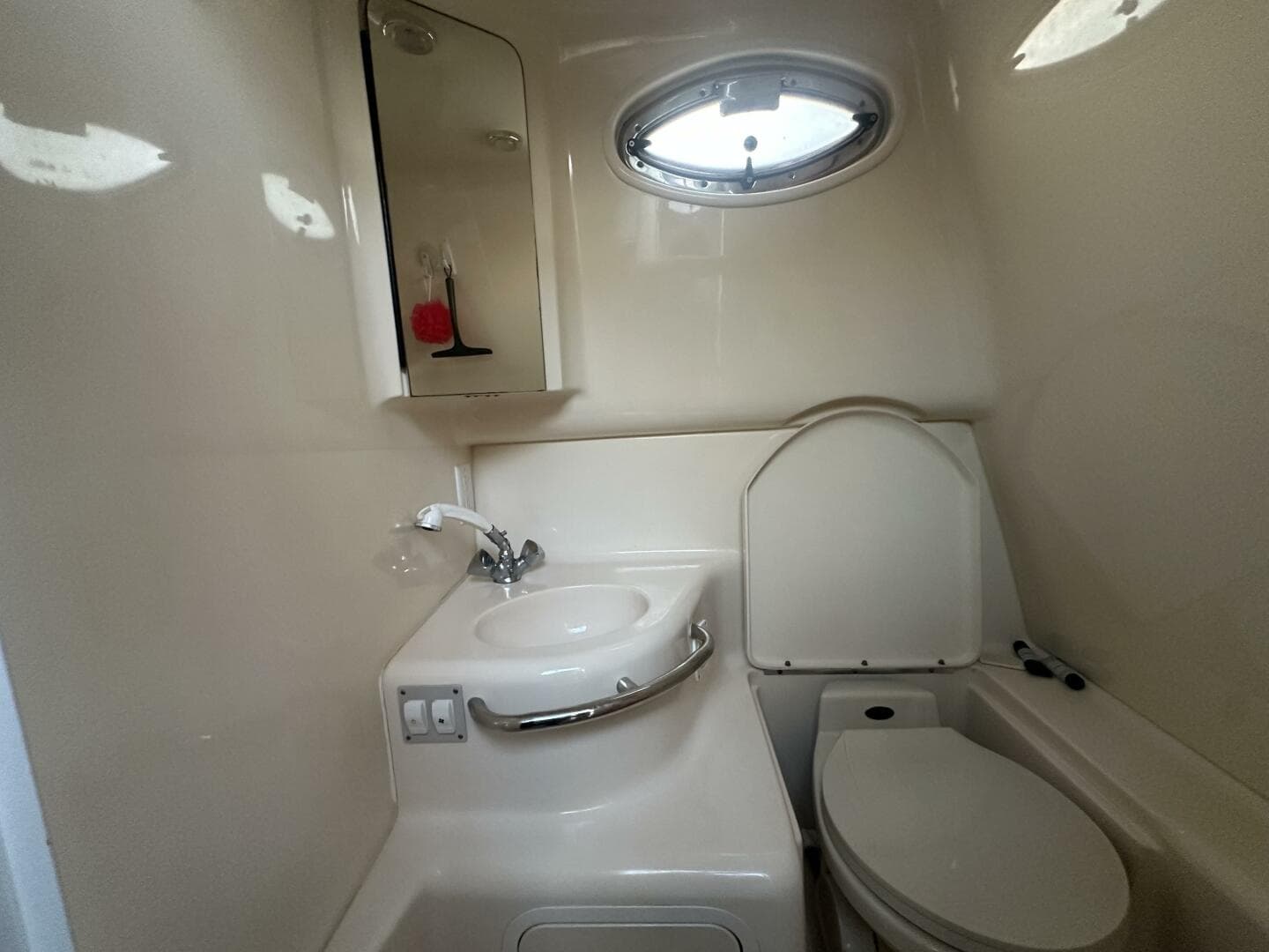 2000 Sea Ray 290 — photo 18