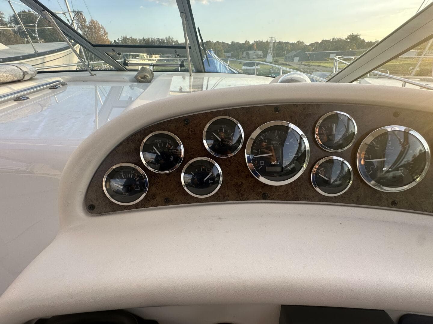 2000 Sea Ray 290 — photo 38