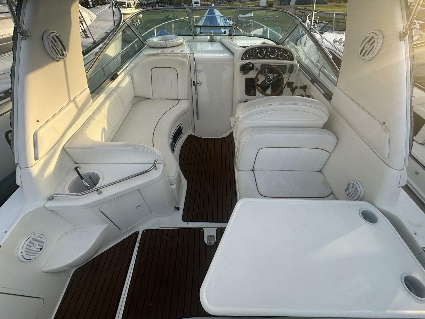 2000 Sea Ray 290 — photo 41