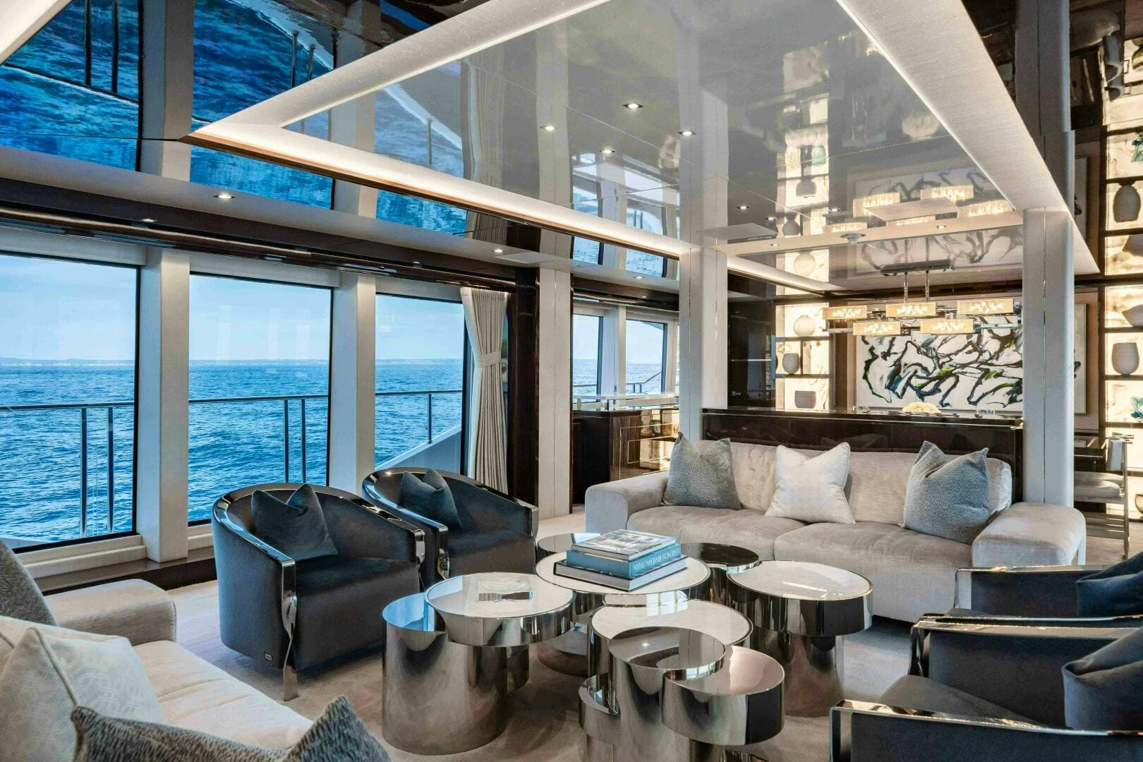 2016 Sunseeker 131 Yacht — photo 22