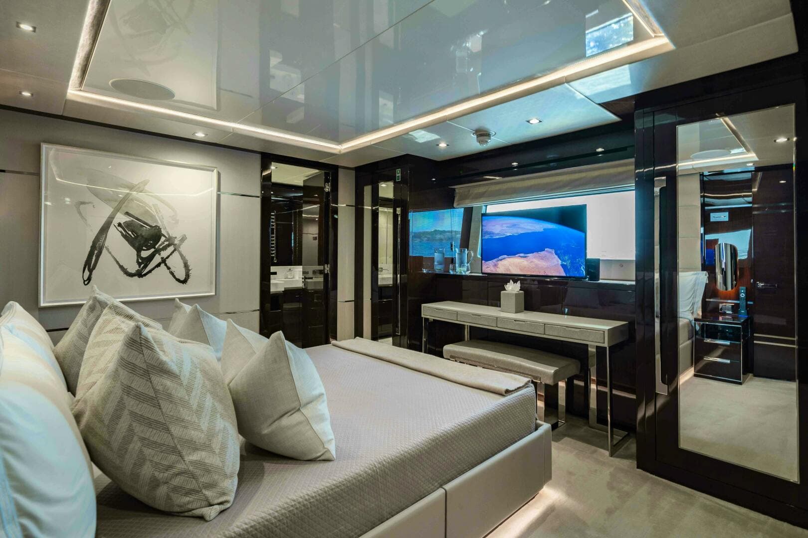 2016 Sunseeker 131 Yacht — photo 35