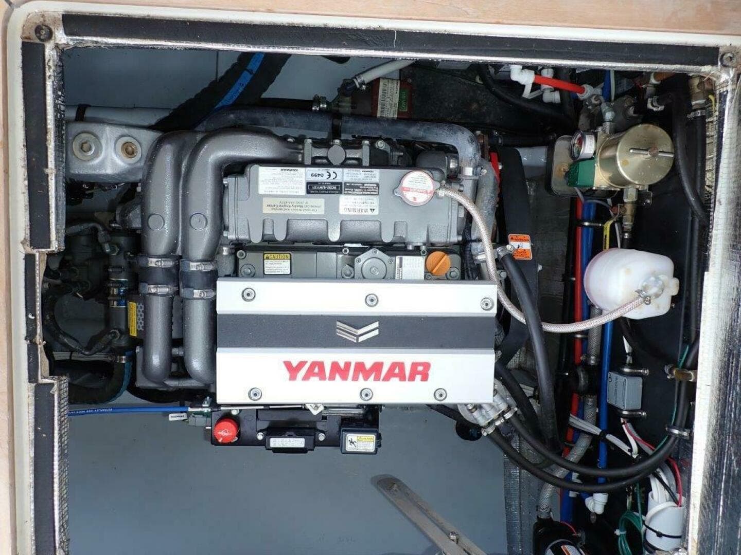 2021 Custom Launch 45 Pilothouse — photo 21