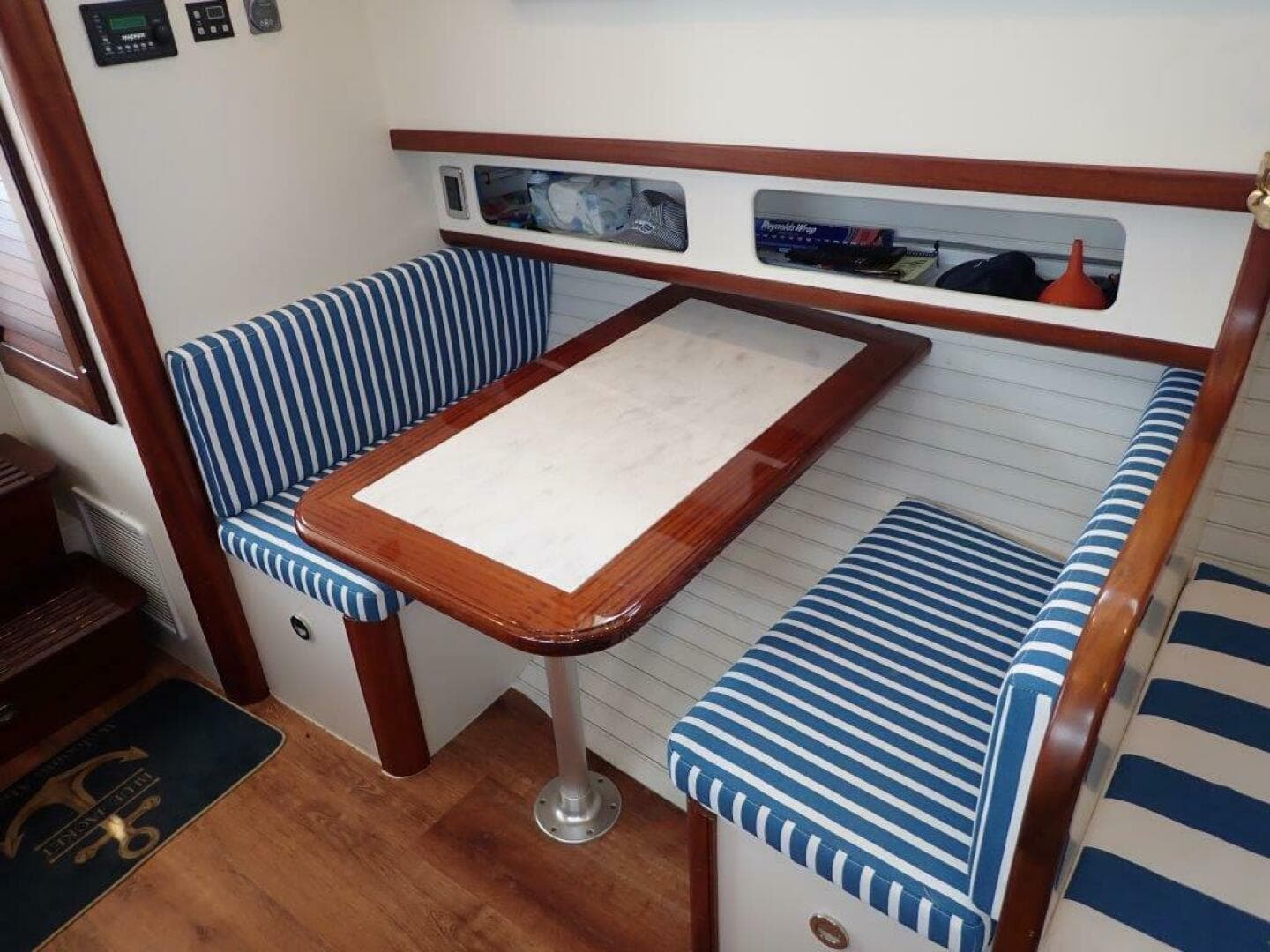 2021 Custom Launch 45 Pilothouse — photo 4