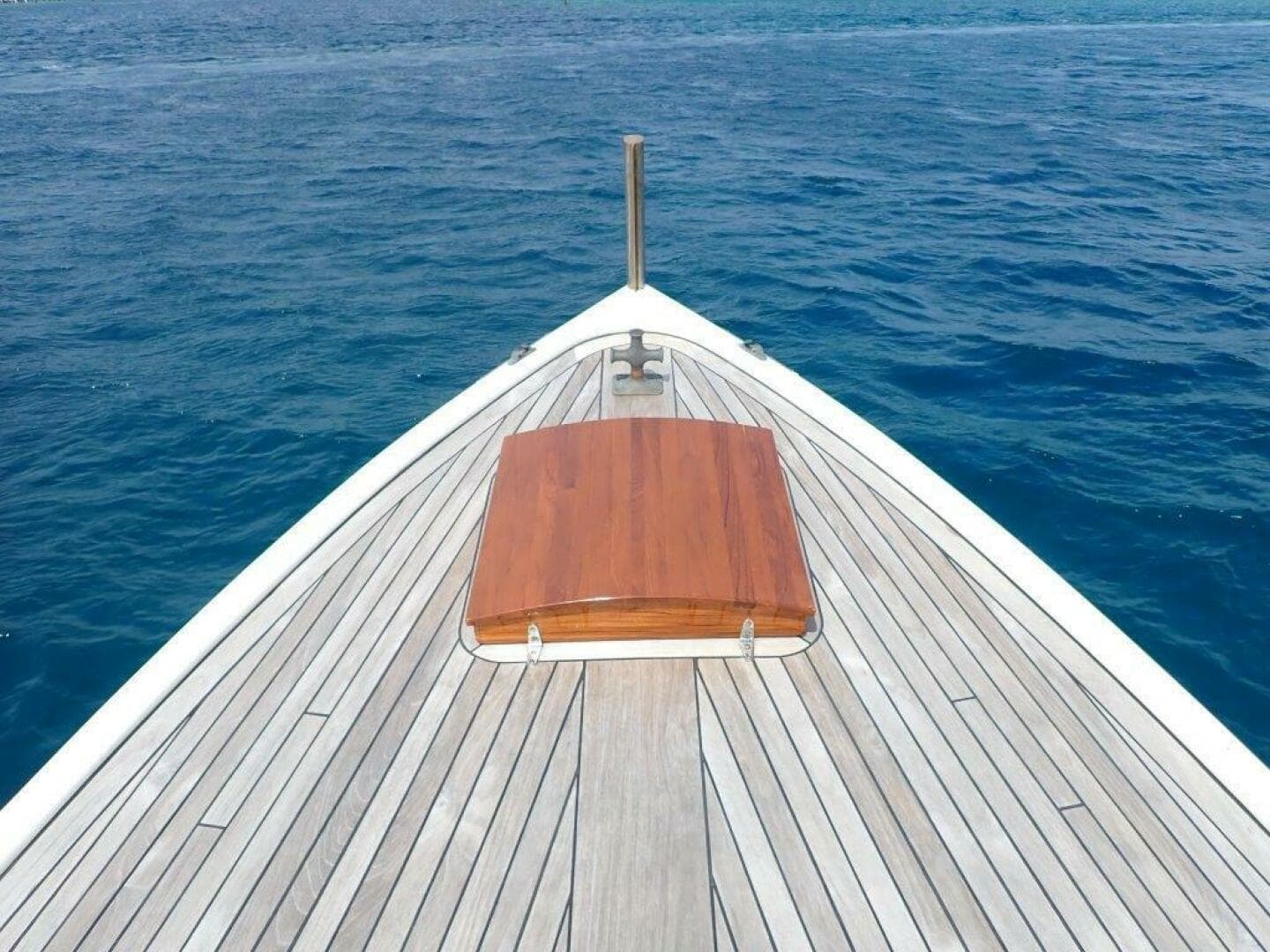 2021 Custom Launch 45 Pilothouse — photo 12