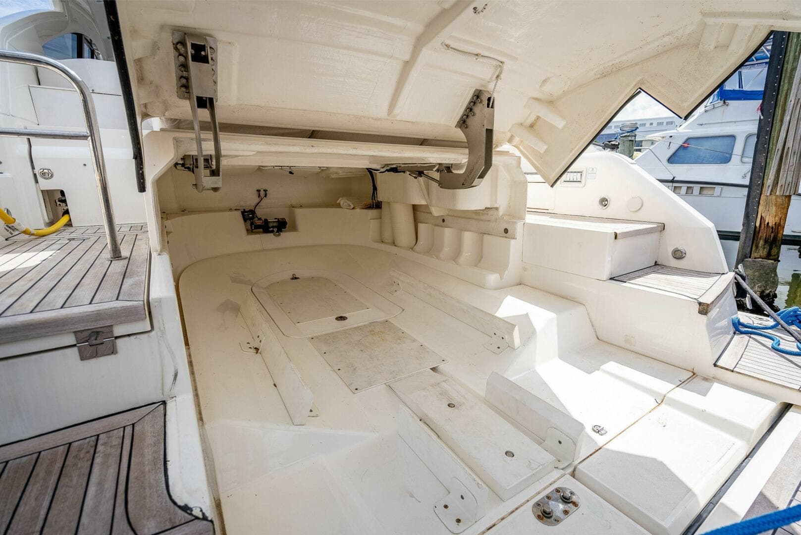 2015 Fairline Targa 48 Open — photo 39