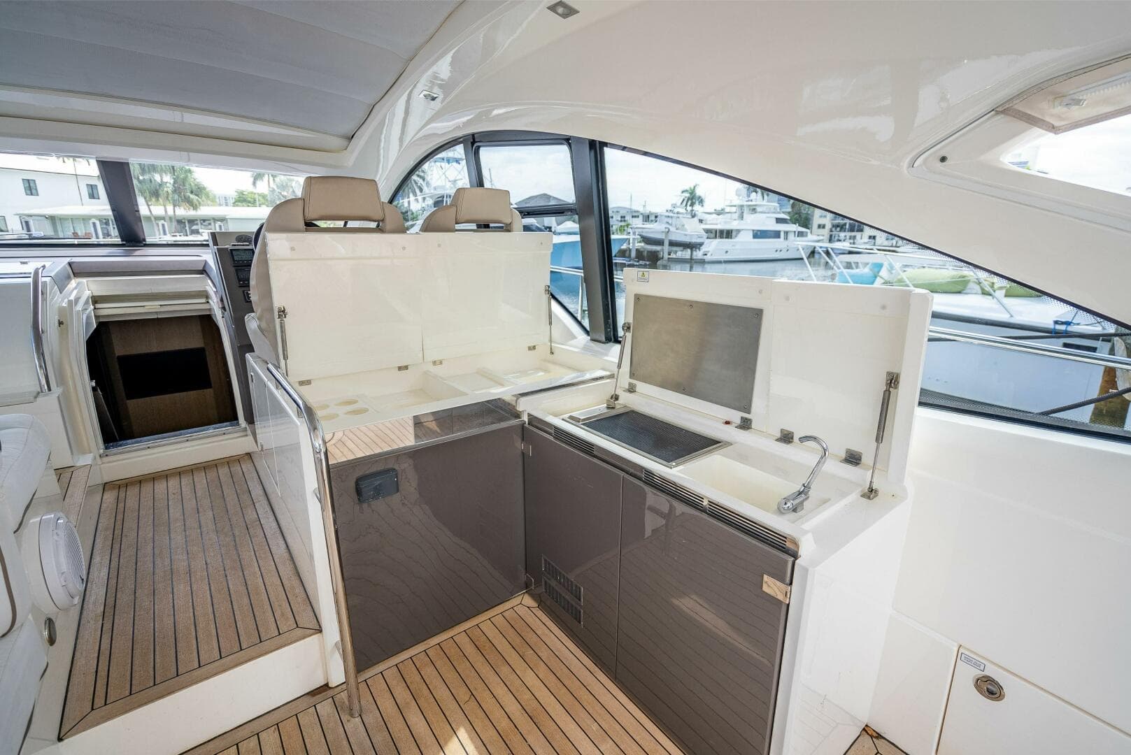 2015 Fairline Targa 48 Open — photo 32