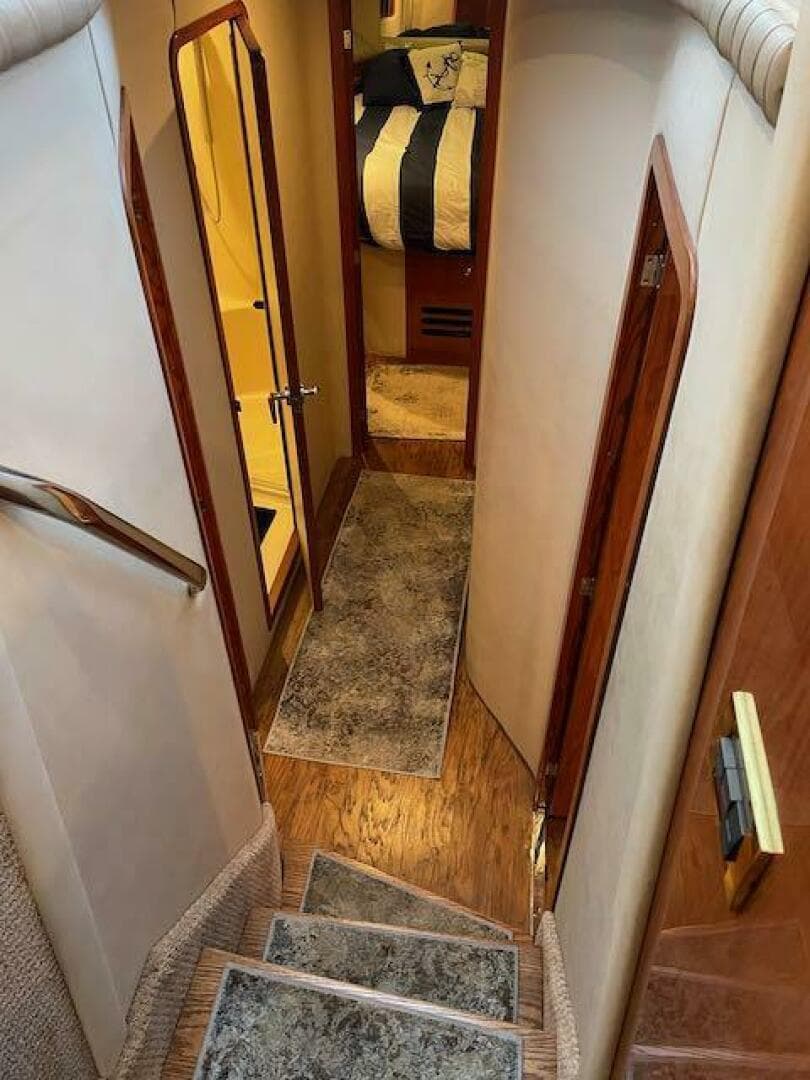 1999 Sea Ray 480 Sedan Bridge — photo 21