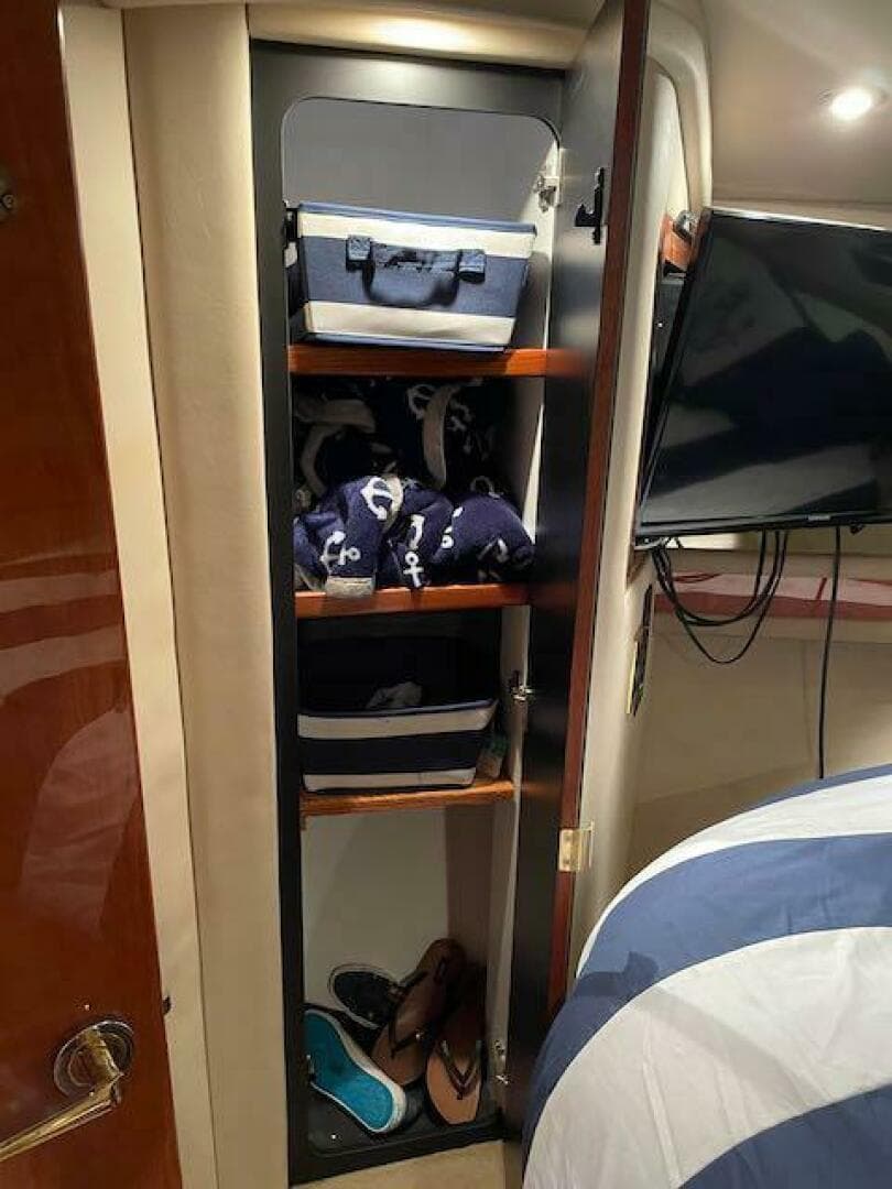 1999 Sea Ray 480 Sedan Bridge — photo 35