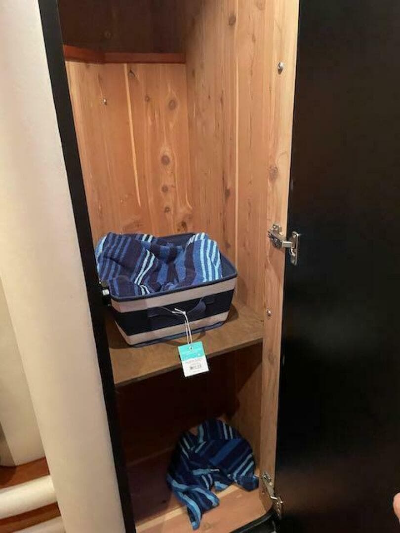 1999 Sea Ray 480 Sedan Bridge — photo 26