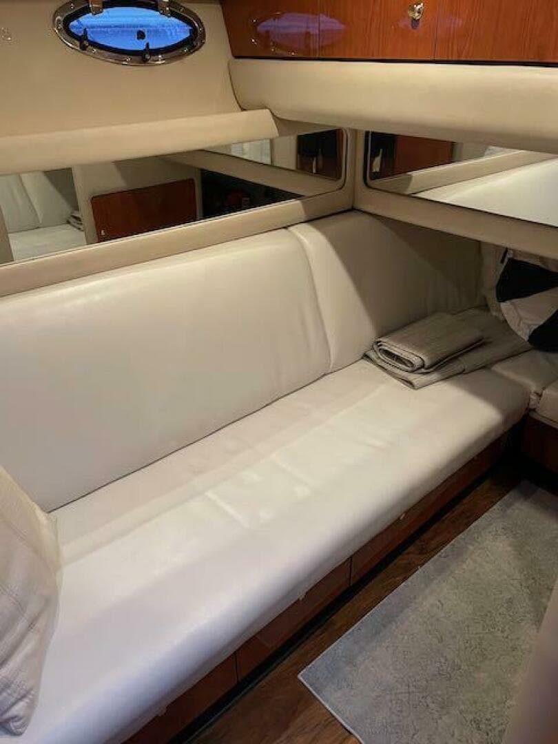 1999 Sea Ray 480 Sedan Bridge — photo 28