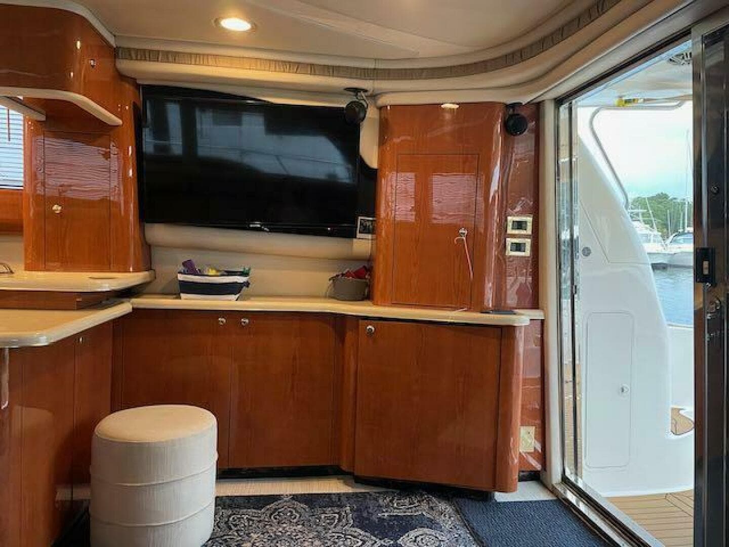 1999 Sea Ray 480 Sedan Bridge — photo 16