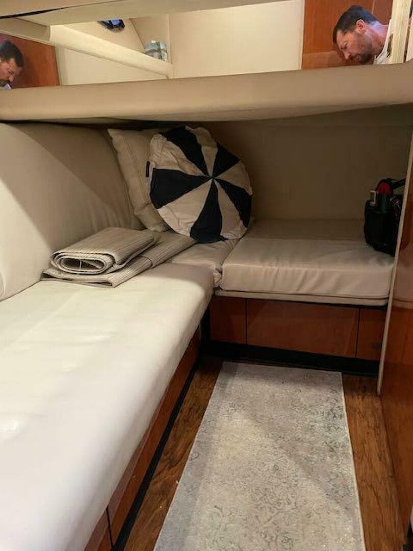 1999 Sea Ray 480 Sedan Bridge — photo 29