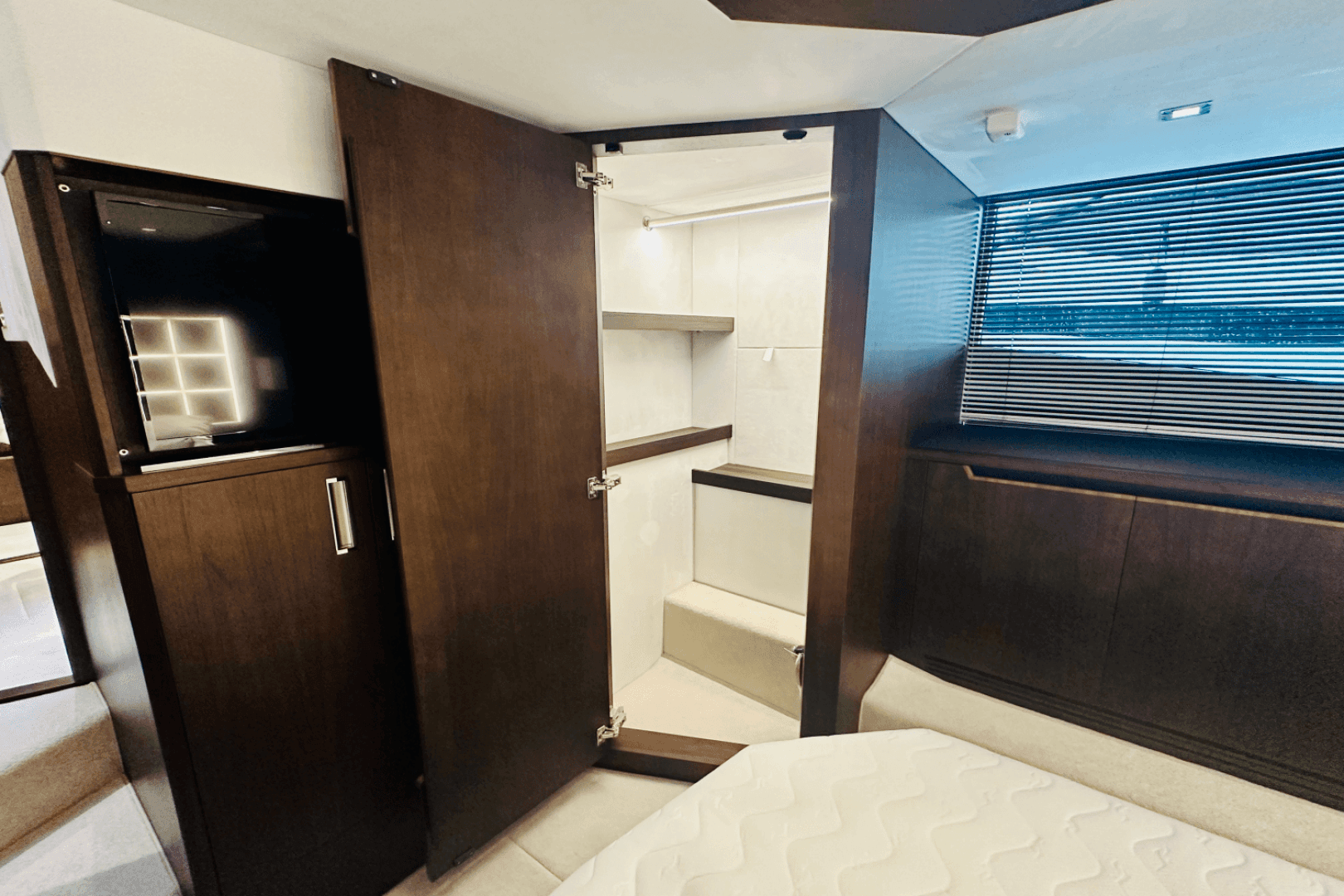 2024 Galeon 500 Fly — photo 33