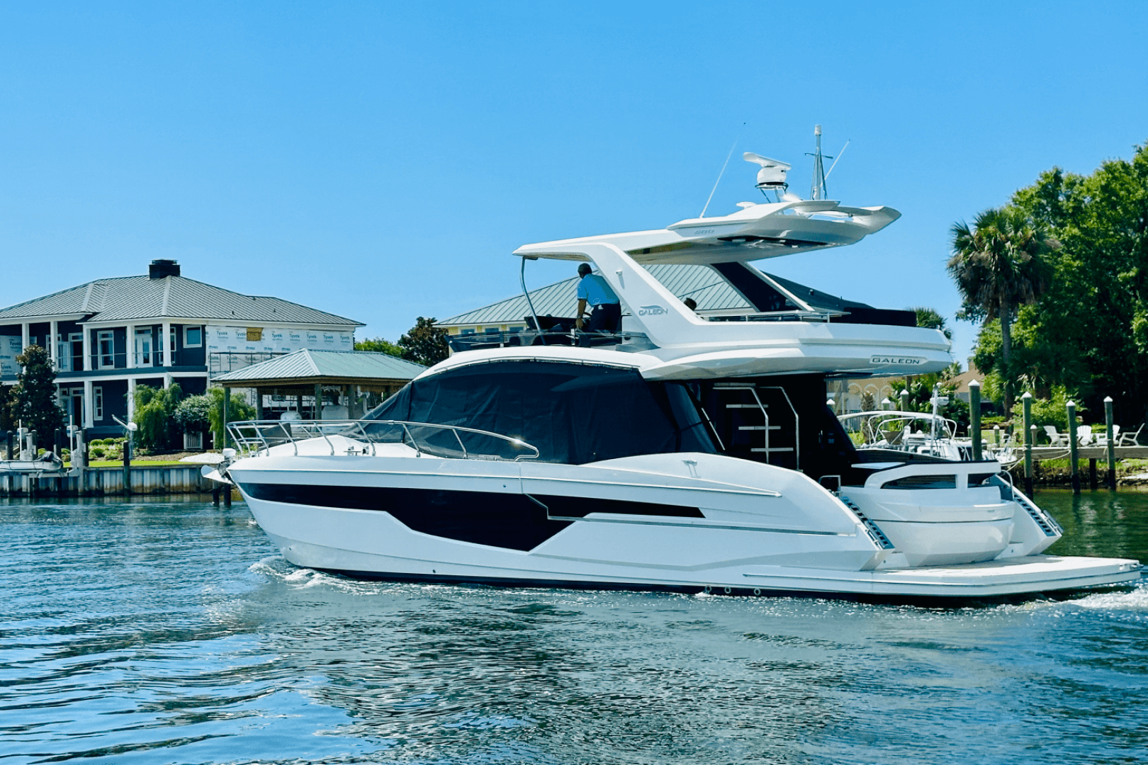 2024 Galeon 500 Fly — photo 3