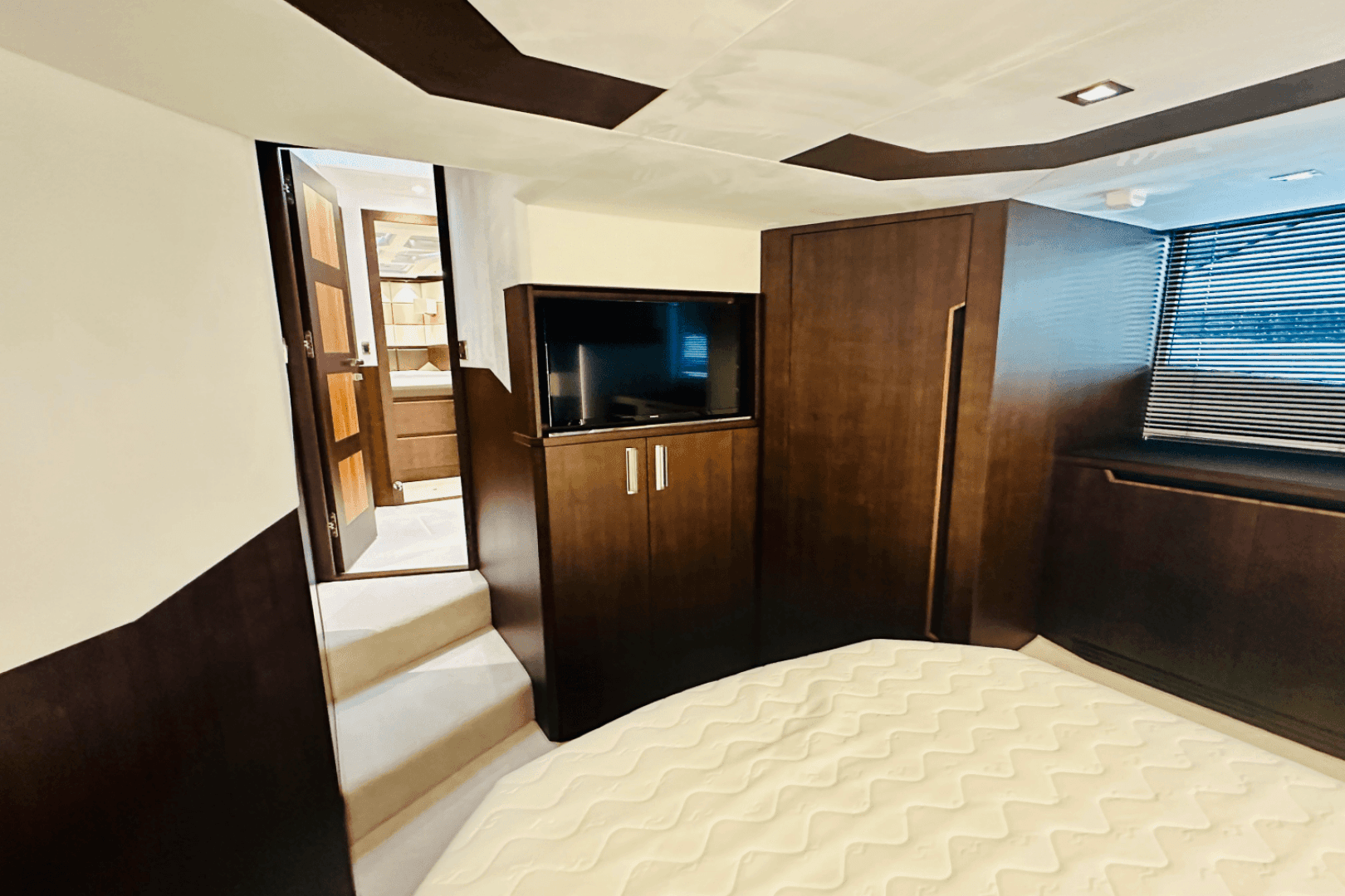 2024 Galeon 500 Fly — photo 36