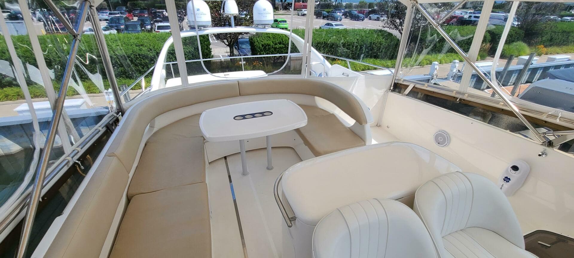 2006 Viking Sport Cruisers 61 Flybridge — photo 21