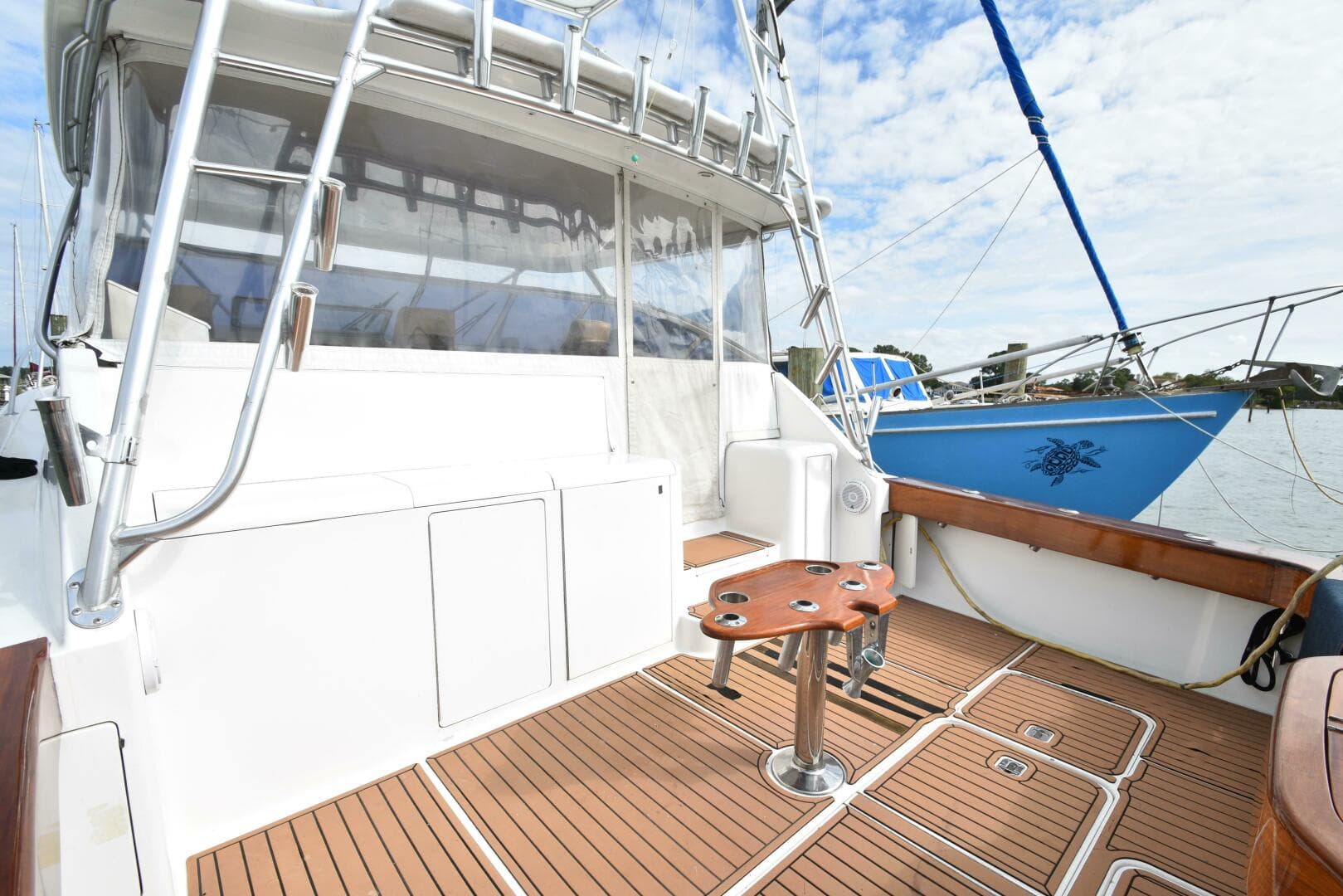 2003 Viking 45 Express — photo 50