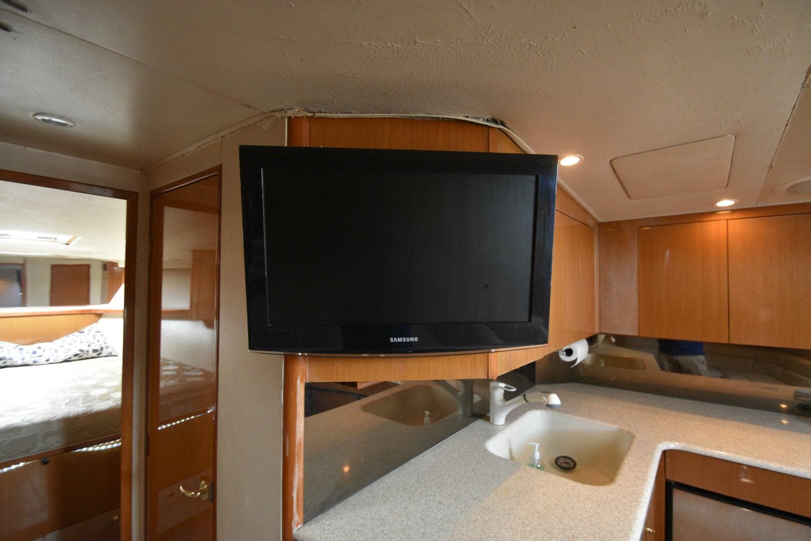 2003 Viking 45 Express — photo 27