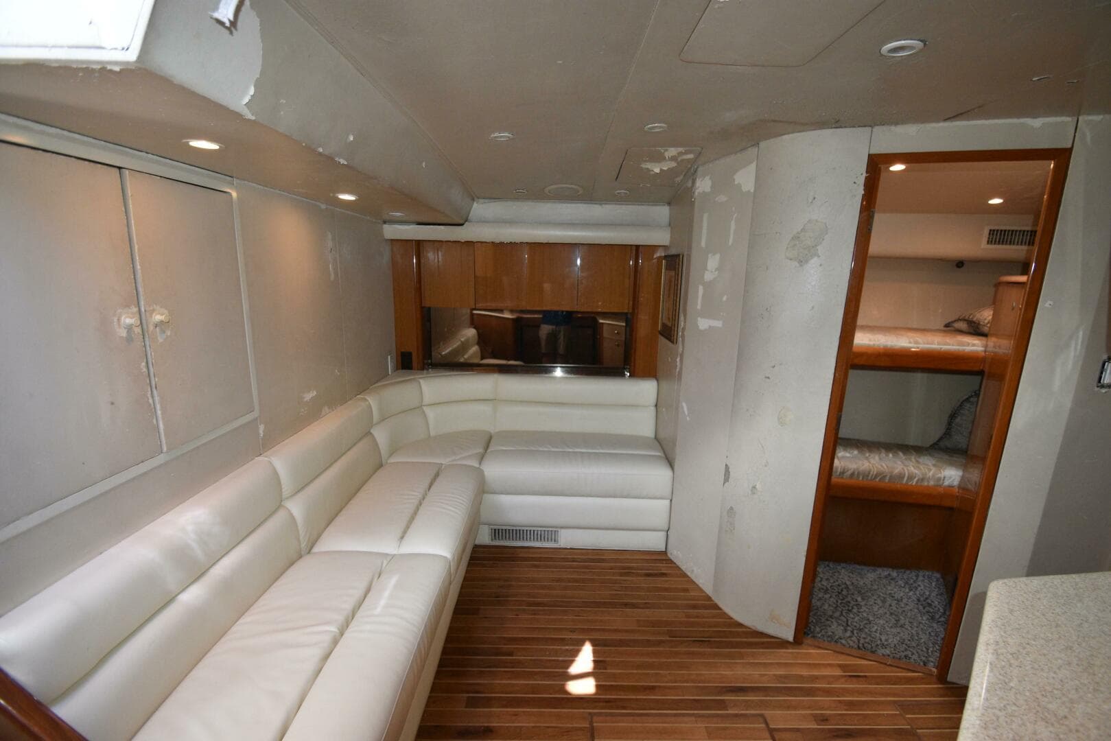 2003 Viking 45 Express — photo 23