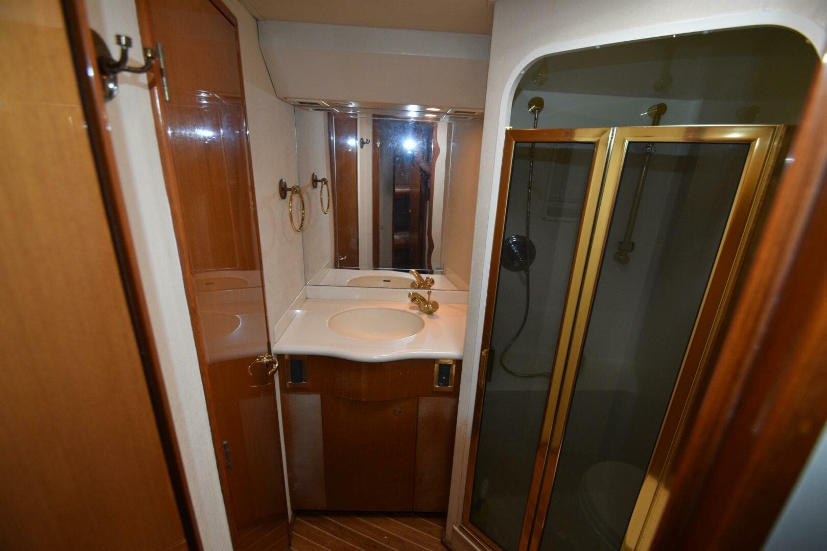 2003 Viking 45 Express — photo 39