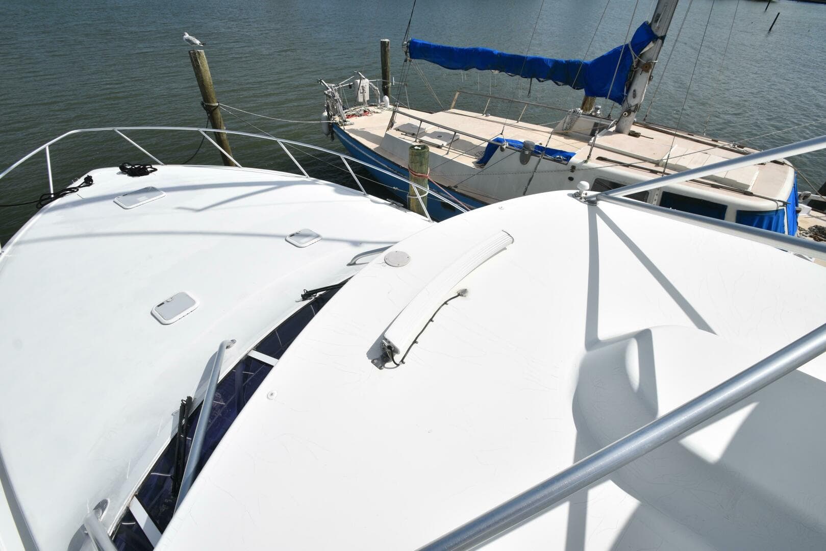 2003 Viking 45 Express — photo 43