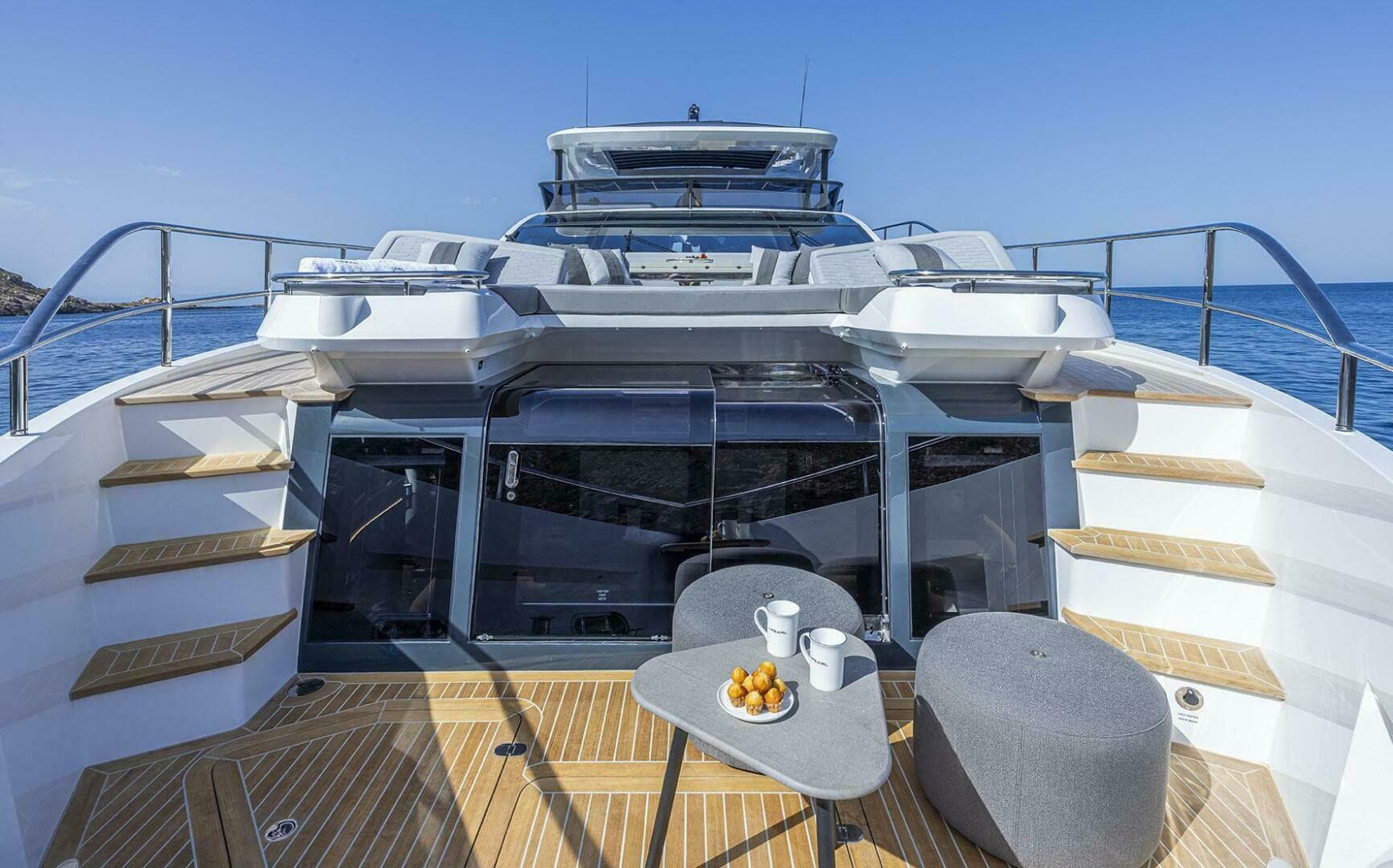 2026 Pearl 82 — photo 11