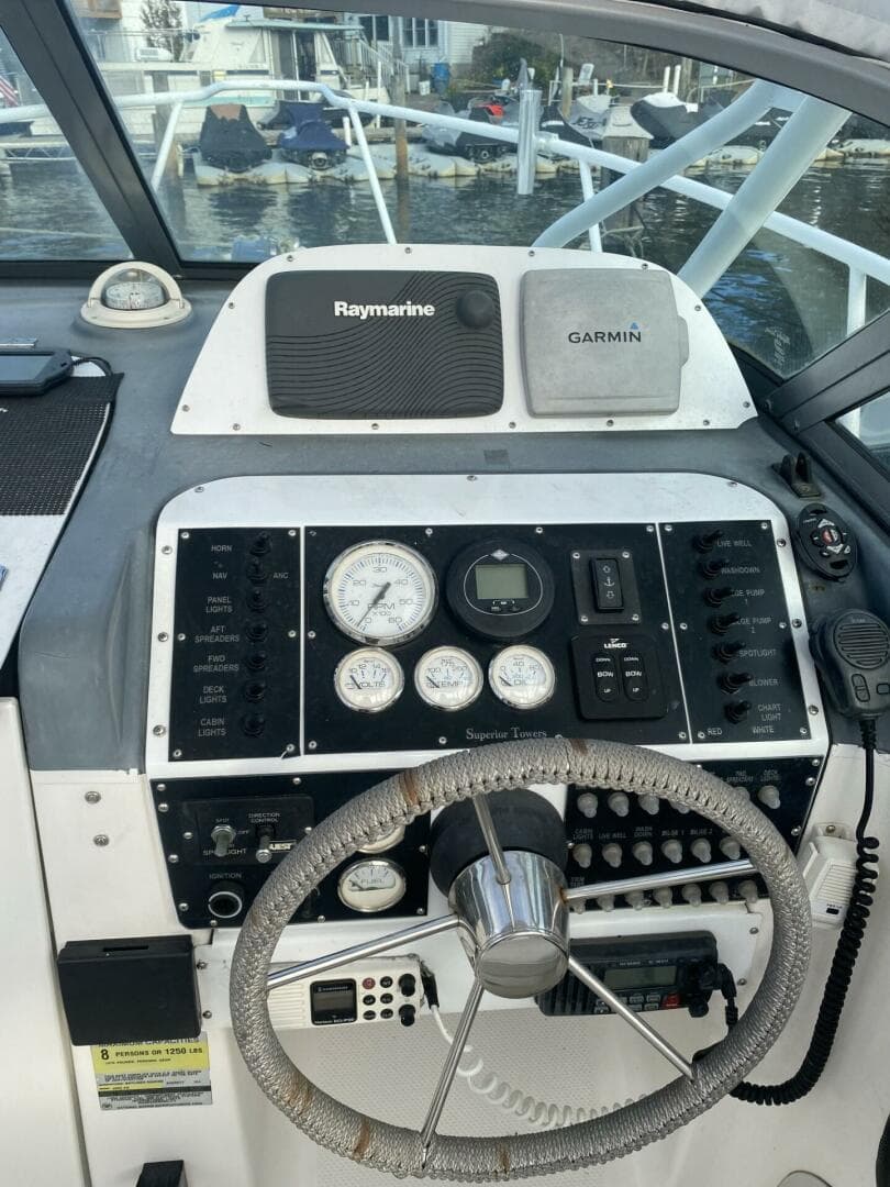 1999 Bayliner Trophy — photo 17