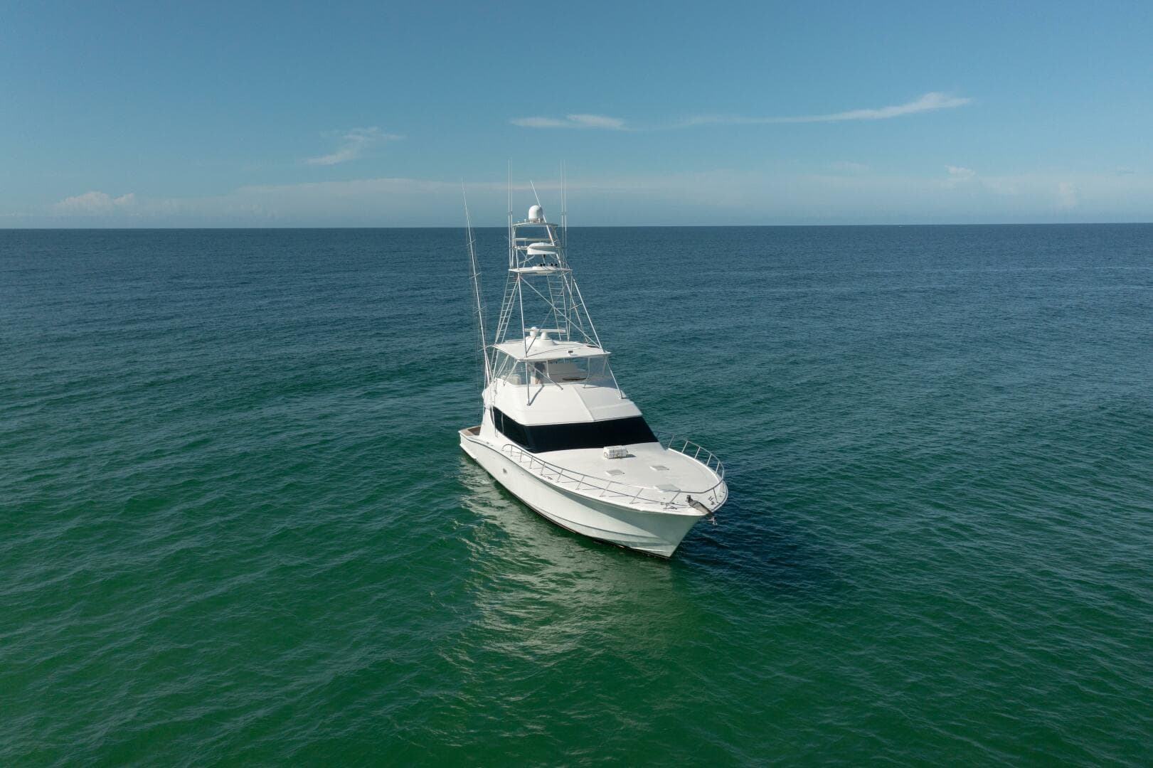 2005 Hatteras 68 Convertible — photo 39