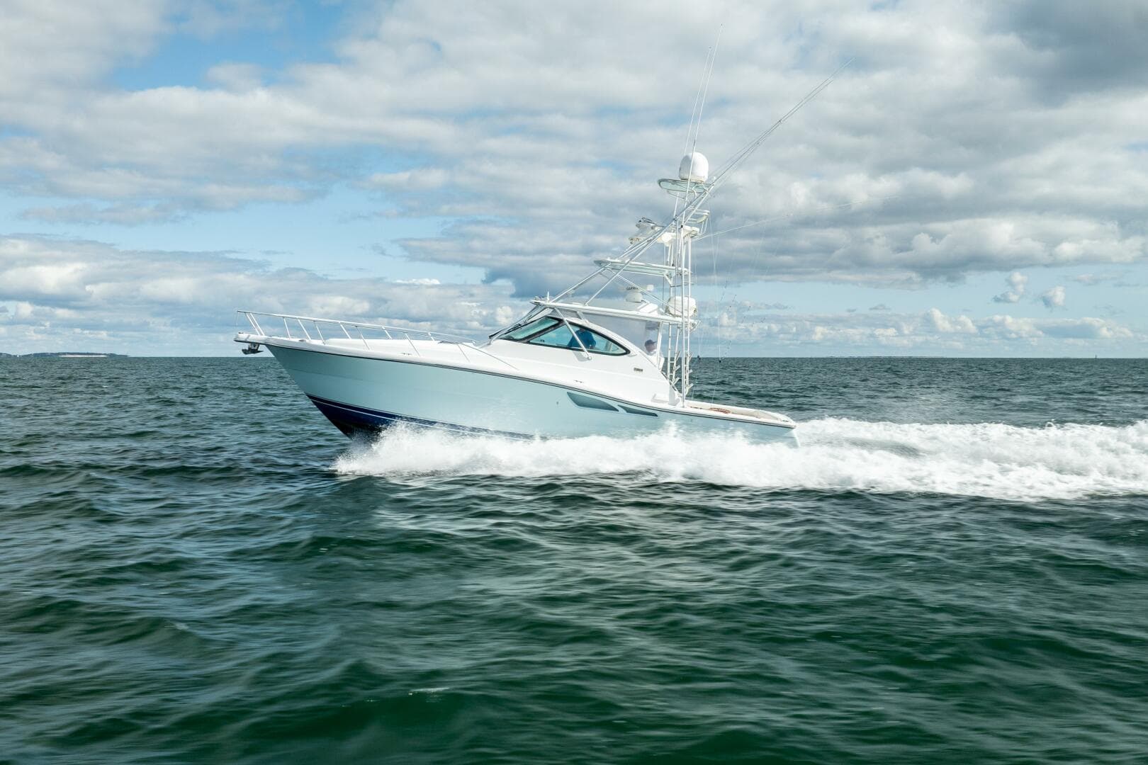 2007 Tiara Yachts 4200 Open — photo 10