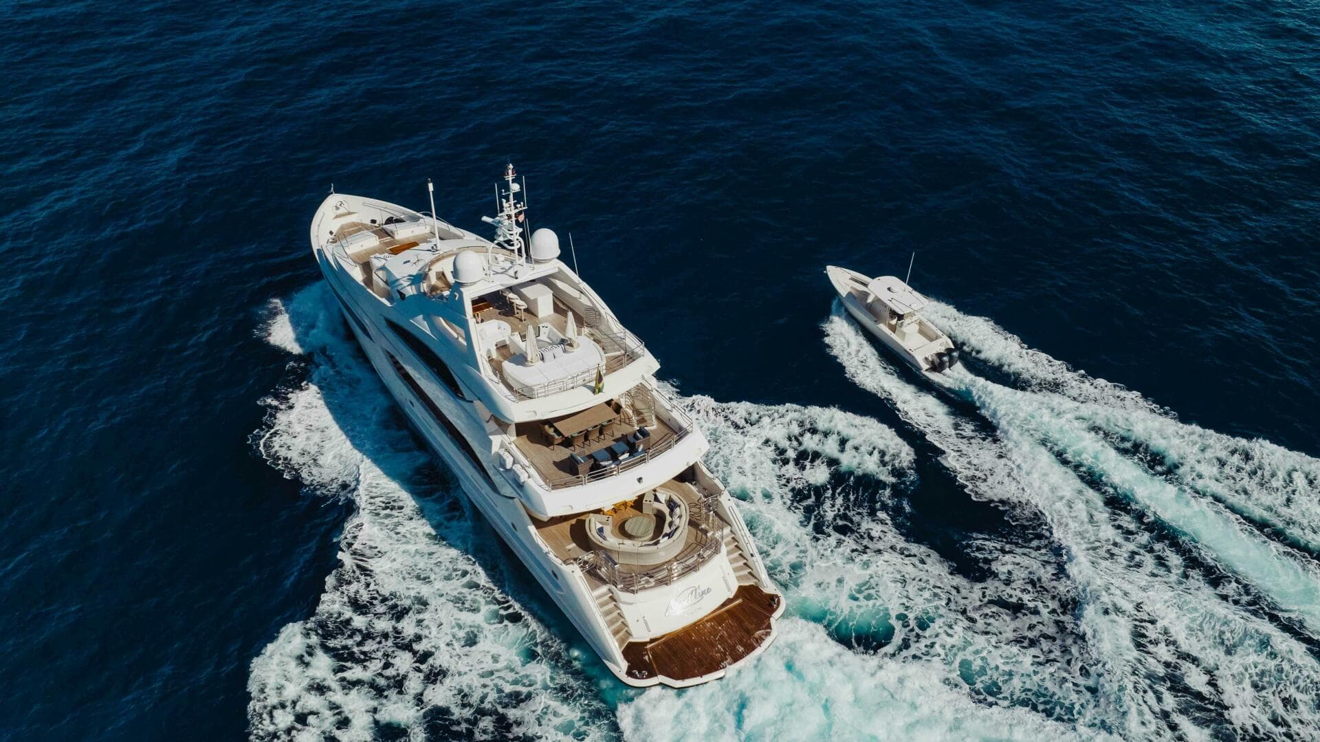 2010 Sunseeker 40M — photo 46