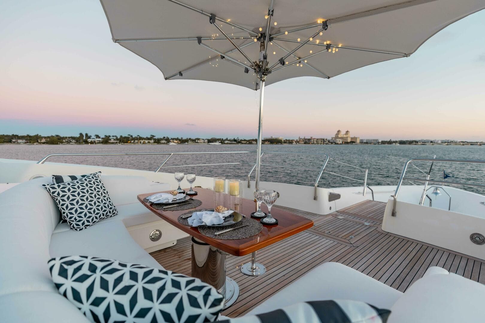 2010 Sunseeker 40M — photo 41