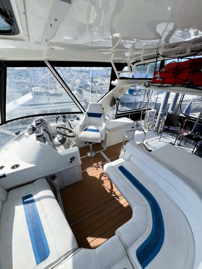 1994 Cruisers 3850 — photo 15