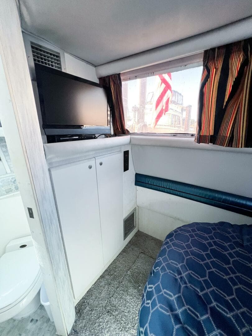 1994 Cruisers 3850 — photo 60